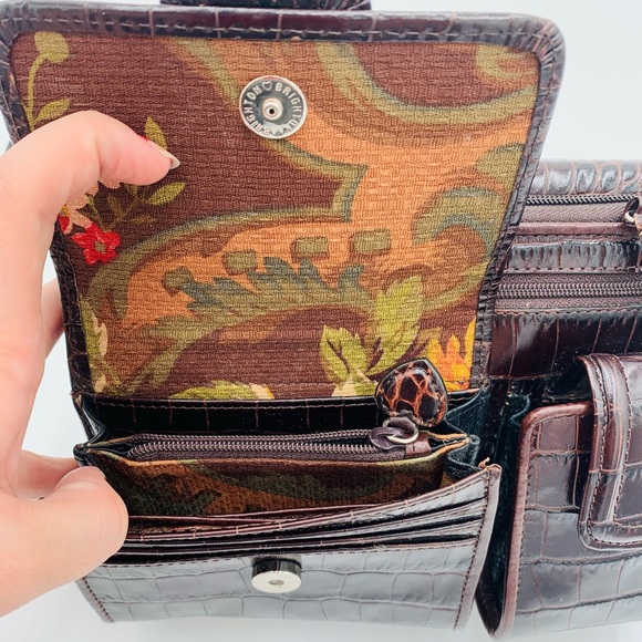 BRIGHTON✨Vintage Chestnut Croc Embossed Leather Organizer Crossbody - Picture 13 of 14